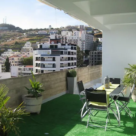 Yourpenthouseinmadeira * フンシャル