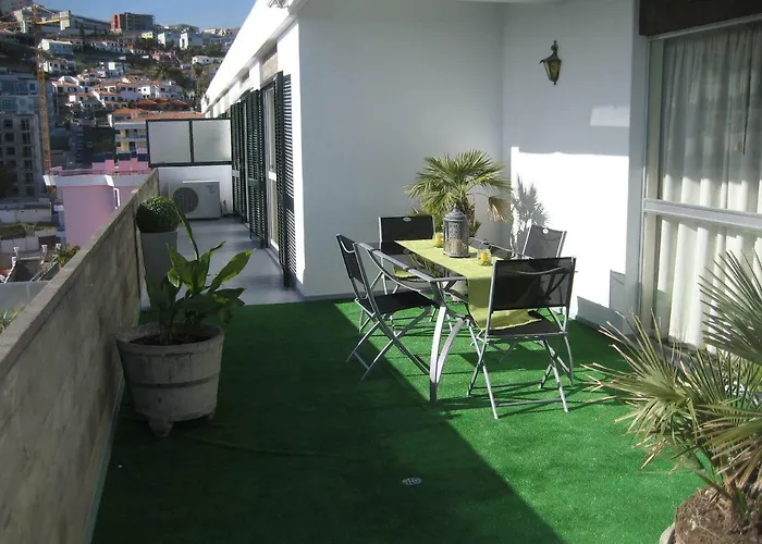 Yourpenthouseinmadeira